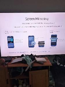 78 inch Samsung TV maybe 40 hours on it - Photo 2