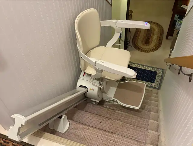 Chair Lift for Stairs