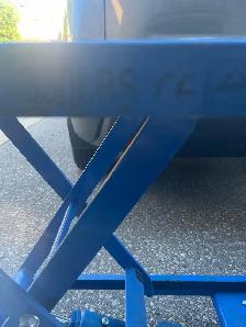 JBX Hydraulic Scissor Lift Table - Photo 3