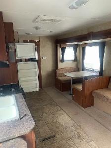 2010 Jayco trailer - Photo 3
