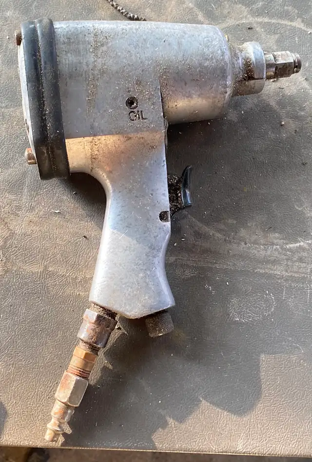 Craftsman pneumatic 1/2' drive impact wrench