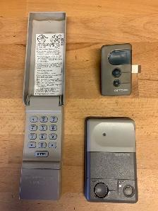 Garage Door Opener - Photo 4