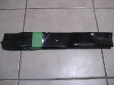 4 Toro / Exmark mower blades part #103-6582