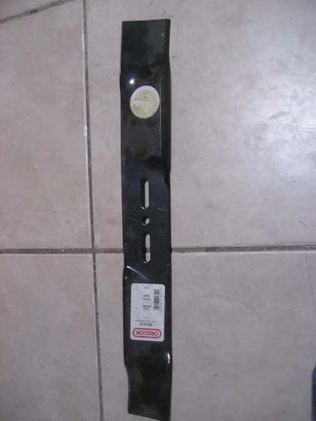 90-619 Oregon 19' mower blade