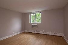 Short-Term Rental in Westmount (July 1 – October 31) - Photo 3