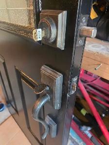 EXTERIOR DOOR W/ GLASS - Photo 2