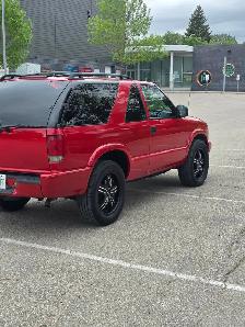 2005 Chevy 4x4 - Photo 3