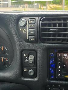 2005 Chevy 4x4 - Photo 5