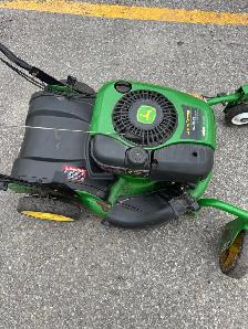 John Deere Lawnmower JS45