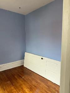 One Bedroom Apartment with Parking. - Photo 3