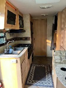 2009 Starcraft Star Stream SS24BH Travel Trailer - Photo 4