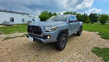2018 Toyota Tacoma TRD 4x4 /NAV/GREAT CONDITION/ - Photo 4