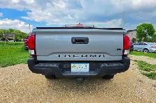 2018 Toyota Tacoma TRD 4x4 /NAV/GREAT CONDITION/ - Photo 12