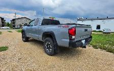 2018 Toyota Tacoma TRD 4x4 /NAV/GREAT CONDITION/ - Photo 13