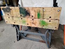 PORTABLE WORKBENCH (WORKMATE SIMILAR) - Photo 4