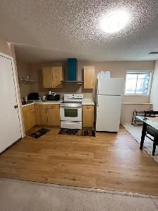 fully furnished master bedroom