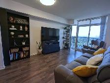 Spacious 1 1 Bedroom Plus Den Condo, by Islington subway - Photo 4