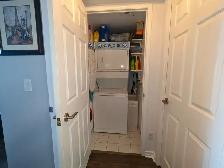 Spacious 1 1 Bedroom Plus Den Condo, by Islington subway - Photo 9