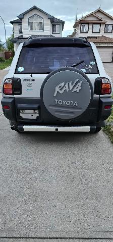 Toyota RAV4 AWD - Photo 6