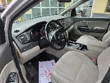 2016 Kia Sedona LX - Photo 10