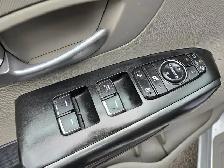 2016 Kia Sedona LX - Photo 12