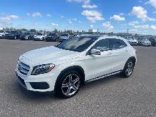 2017 Mercedes-Benz GLA GLA250/4MATIC,AWD/NAVI/CAM/LEATHER/ROOF - Photo 3