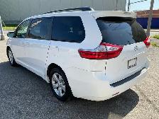 2017 Toyota Sienna LE 8-Passenger - BACK-UP CAM! PWR DOORS! 8 PA - Photo 5