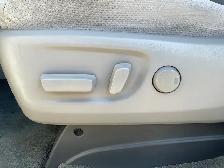 2017 Toyota Sienna LE 8-Passenger - BACK-UP CAM! PWR DOORS! 8 PA - Photo 18