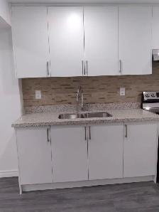 1 Bedroom 1 Bathroom Basement Apartment - Photo 3