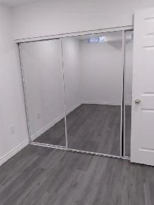 1 Bedroom 1 Bathroom Basement Apartment - Photo 4
