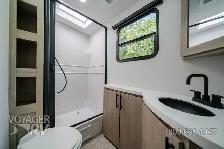 2026 Grand Design Imagine 2800BH - Photo 15