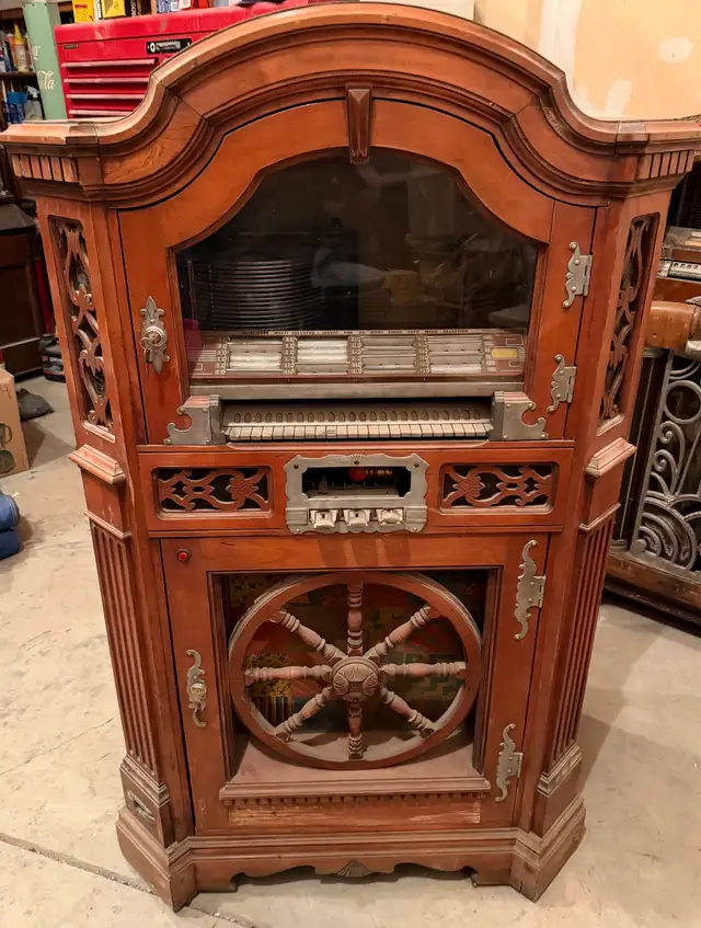 1941 WURLITZER 780 Colonial