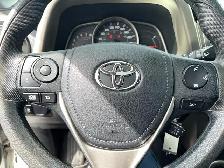 2015 Toyota RAV4 XLE - Photo 14