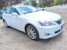 2010 Lexus IS 4dr Sdn Auto AWD | Heated seats! | Sun-roof! CER - Photo 3