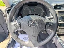 2010 Lexus IS 4dr Sdn Auto AWD | Heated seats! | Sun-roof! CER - Photo 16