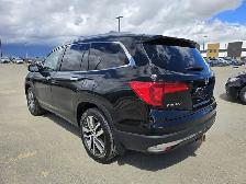 2016 Honda Pilot Touring. AWDLeatherBackup CamNaviSunroof - Photo 6