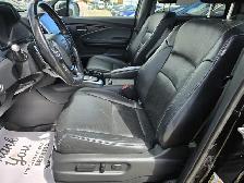 2016 Honda Pilot Touring. AWDLeatherBackup CamNaviSunroof - Photo 9