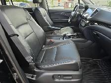 2016 Honda Pilot Touring. AWDLeatherBackup CamNaviSunroof - Photo 10