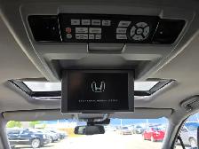 2016 Honda Pilot Touring. AWDLeatherBackup CamNaviSunroof - Photo 17