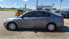 2013 Volkswagen Jetta Trendline , SEDAN, AUTO, 4 CYL, AS IS SPEC - Photo 2