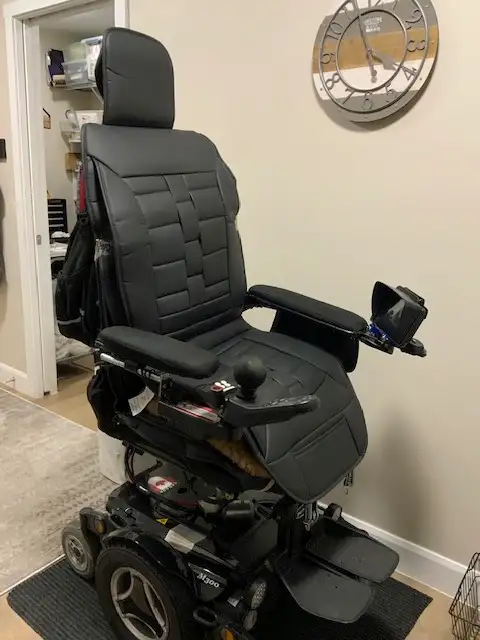 PERMOBIL M-300 WHEELCHAIR (REDUCED TO SELL)