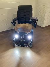 PERMOBIL M-300 WHEELCHAIR (REDUCED TO SELL) - Photo 6