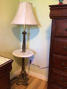 FLOOR LAMP - Photo 3