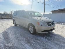 2013 Grand Caravan Stow and go - Photo 2