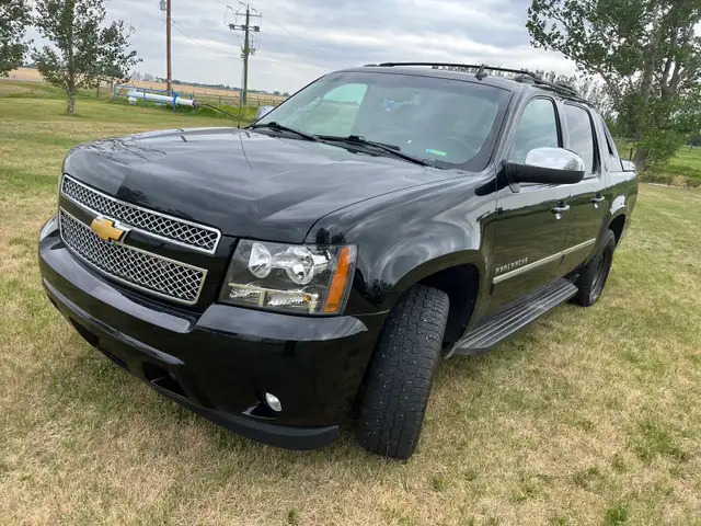 2013 Chev Avalanche
