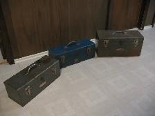 3 Metal Vintage Toolboxes - Photo 3