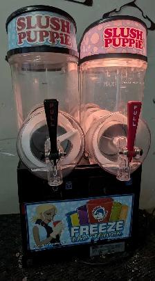 Ugolini Slush Puppie Machine - Photo 2