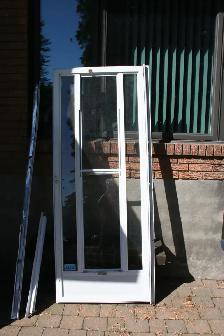 2-Portes aluminium extérieur Livraison possible 50$ Chaque