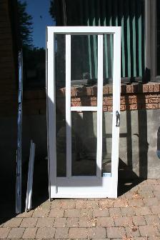 2-Portes aluminium extérieur Livraison possible 50$ Chaque - Photo 2