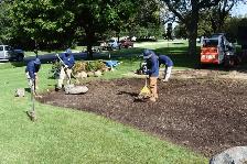 Hiring Landscaping workers - Full time